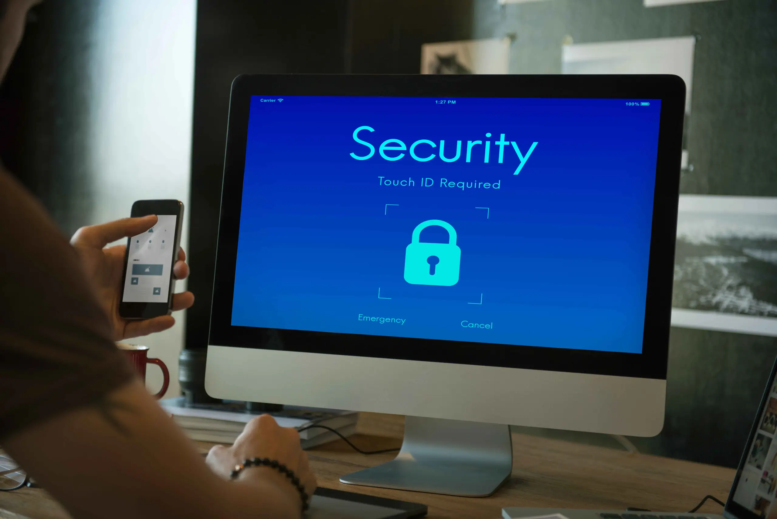 digital-security-lockscreen-concept-scaled